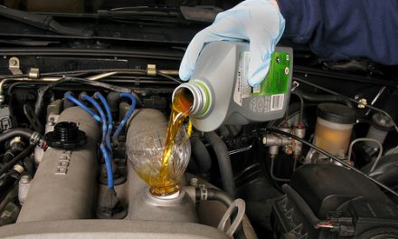 <span class="entry-title-primary">A importância do óleo do motor do seu carro</span> <span class="entry-subtitle">Aprenda dicas sobre o óleo do motor</span>