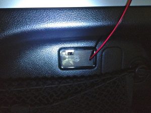 Defeitos na luz de porta-malas